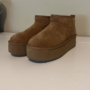 Ultra Mini Platform Uggs